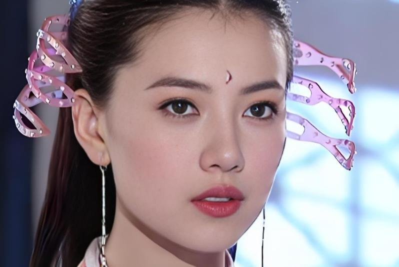 《倚天屠龙》原著：明明周芷若已经完成灭绝师太遗命，可她为什么不回峨眉潜心修炼《九