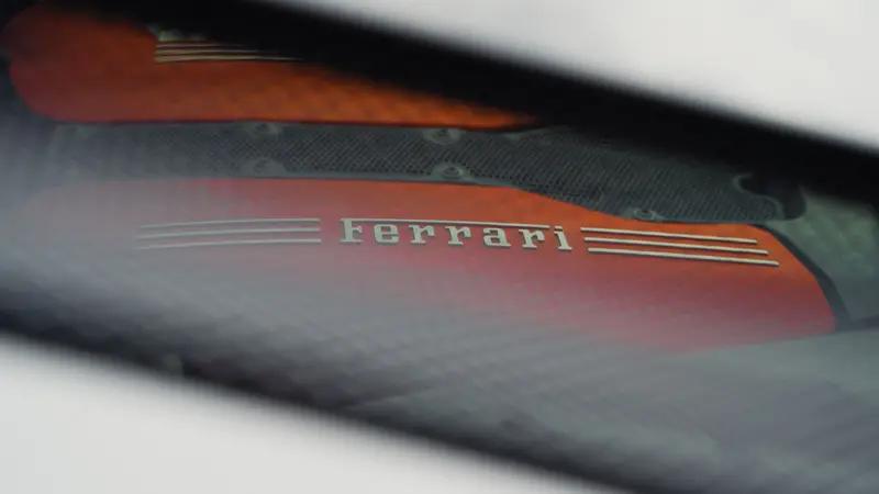 豪车的收藏价值可太多了。稀缺性是核心，像布加迪威航16.4 Grand Spor