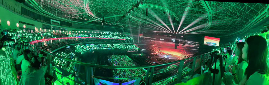 贺峻霖夏晚绿海贺峻霖请查收你的绿海💚💚💚​​​