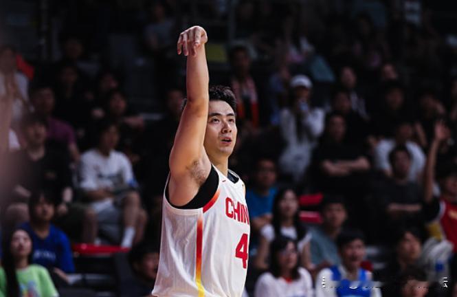 王俊杰重回先发！中国男篮二番战乌拉圭，赵继伟复出，胡金秋轮休！

今晚19:30