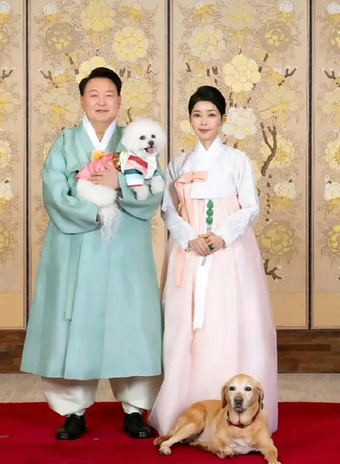 金建希心里苦啊！

费尽半生，才找到对自己掏心掏肺的“韩国第一好老公”，没想到最