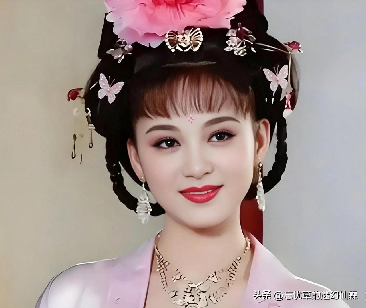 这是一个人扮演的吗？兰儿以前生的那是花容月貌，光彩照人呀！五年后，跑去《金婚》剧