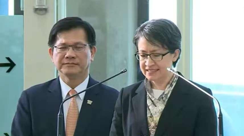 萧美琴从欧洲抵达台湾，并发表“台独”讲话。
 
说白了，台湾人真的没有格局，萧美