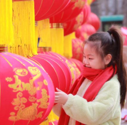 丁克家庭要给亲戚小孩红包吗？取决于当事人吧，给红包主要为了图个吉利。但是如果选择