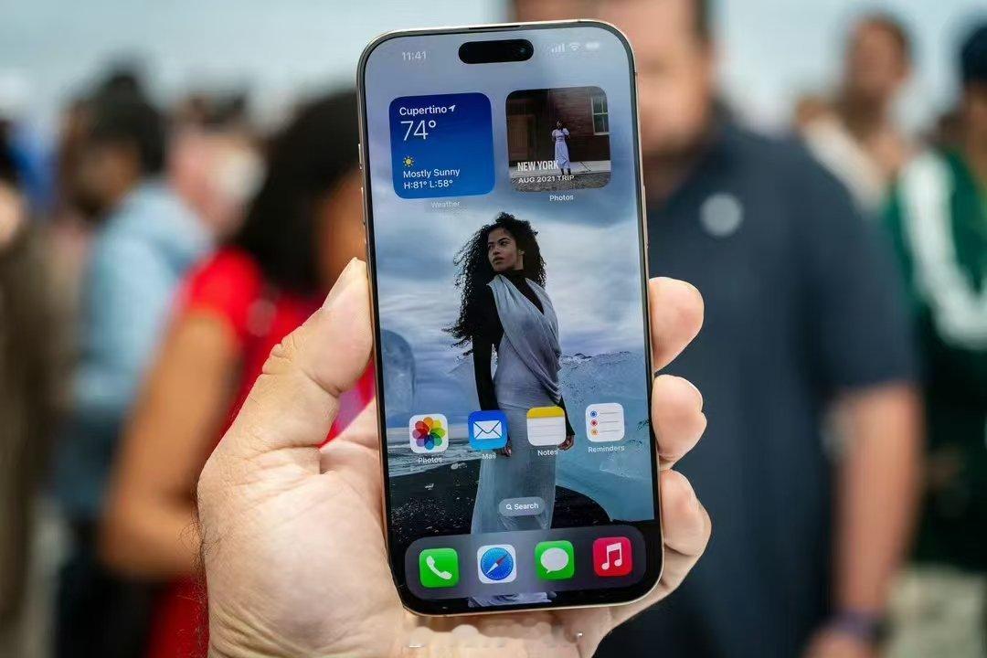 #iPhone16全系价格对比#苹果这次还是良心的，ProMax换了更大的屏幕和