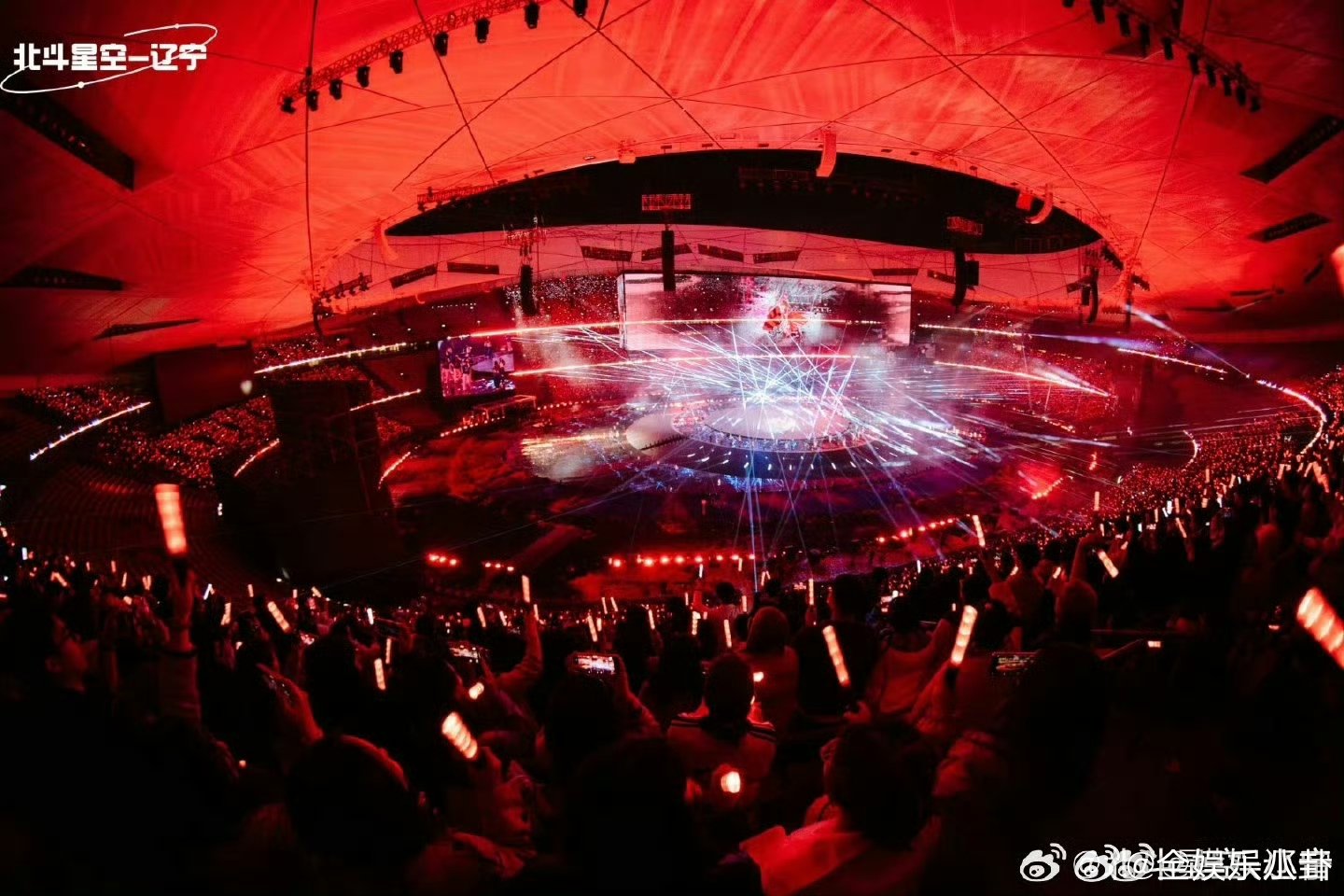 张杰明天过后有乐队那味儿了 鸟巢列车版《明天过后》直接封神，乐队编曲一出来氛围感