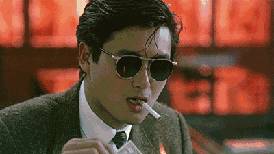 “喋喋不休的抱怨，就像从你口里飞出来的唾沫一样惹人厌烦和嫌弃，所以不要逢人就说抱
