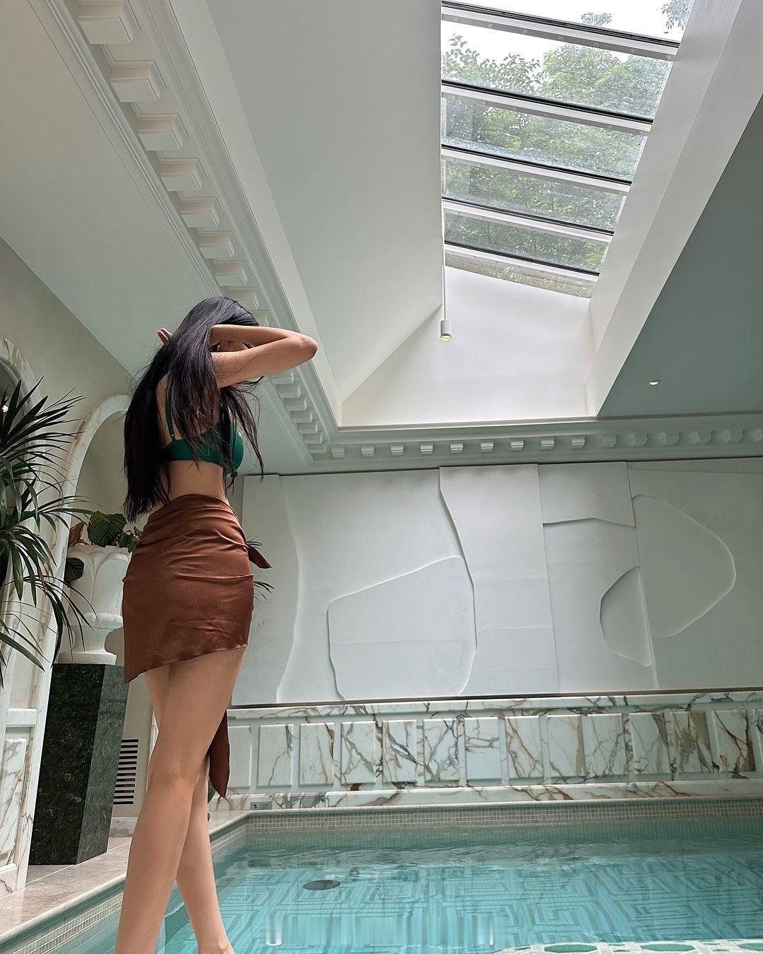 朴孝敏ins晒照，姐的身材泰hin辣啦！ ​​​