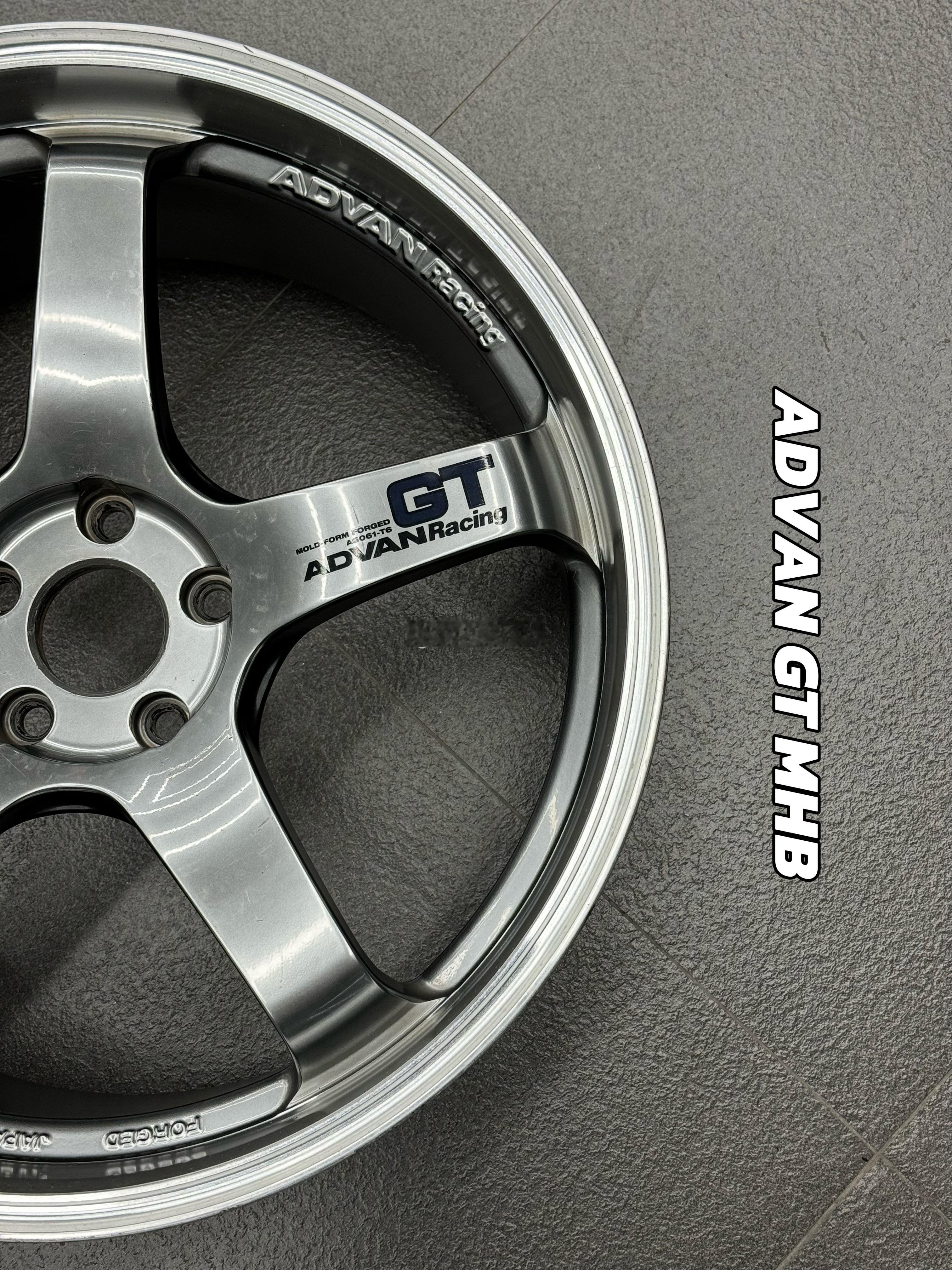 心情件： 日本进口 ADVAN 阿迪王 GT 大抛边造型 20寸 9.5J ET