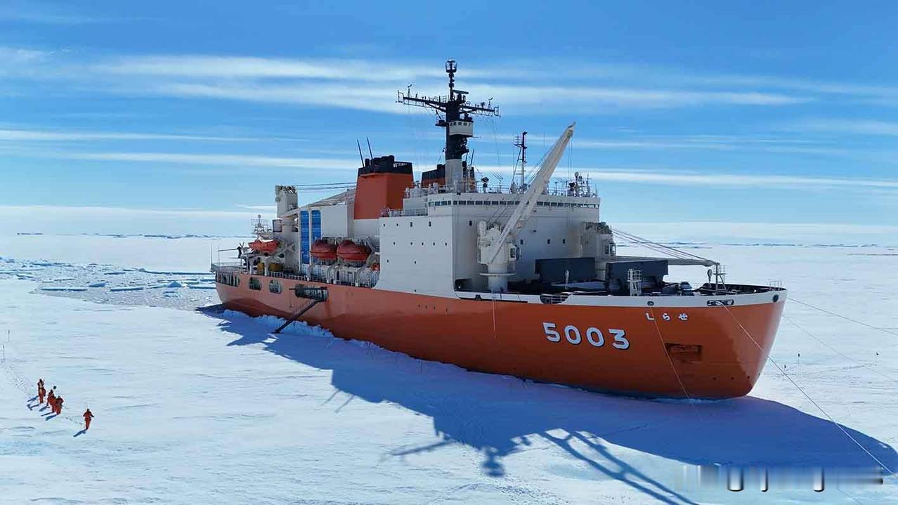 🇯🇵日本海军破冰级科考船“白濑”号（AGB-5003）于2025年12月27