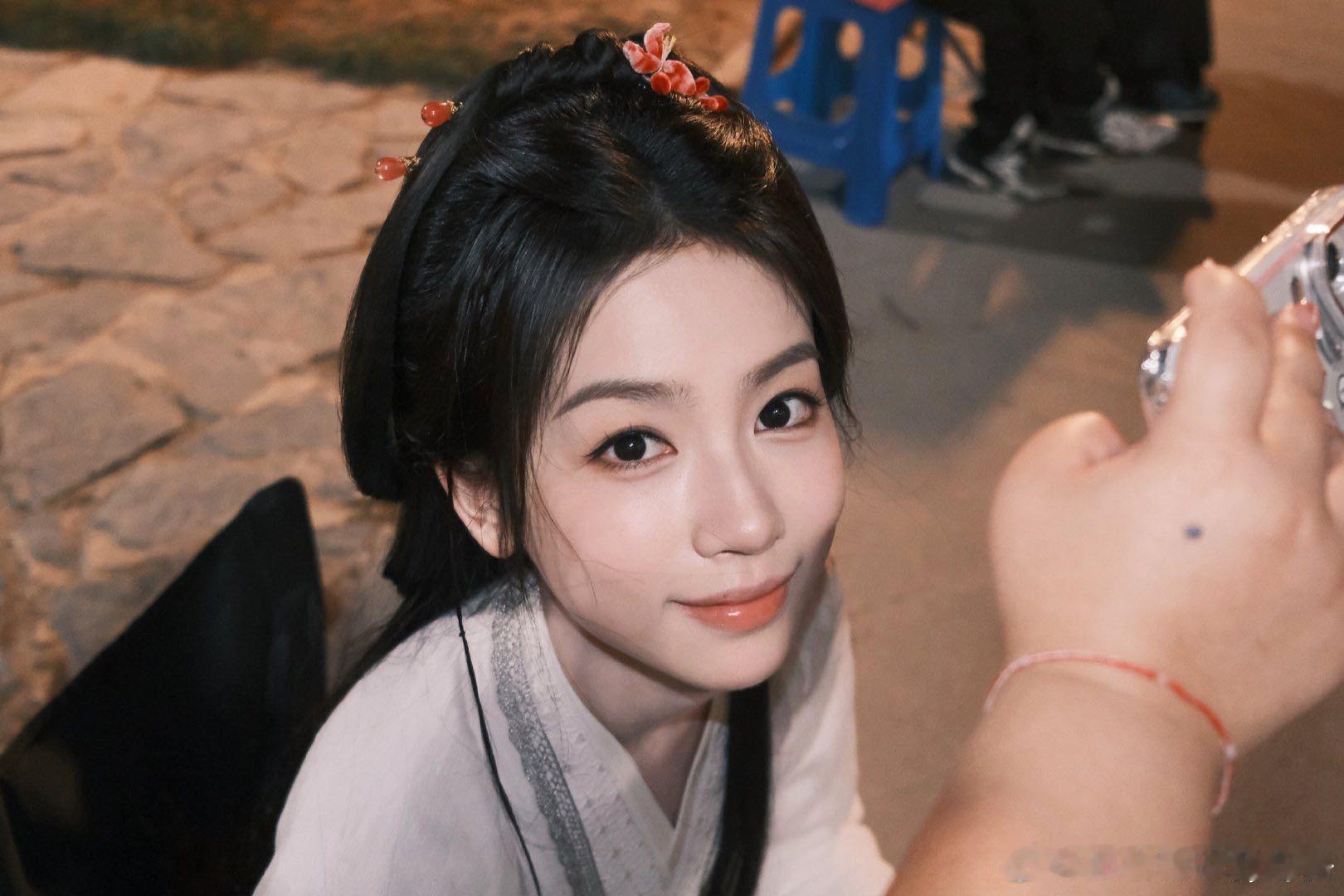 一个用最萌的脸说最狠的话，一个为爱疯批，这兄妹组合绝对是王炸！！ 