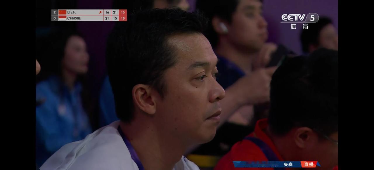  #2024成都汤尤杯# 汤姆斯杯决赛，中国2-1印尼。双方第二单打对决，乔纳坦