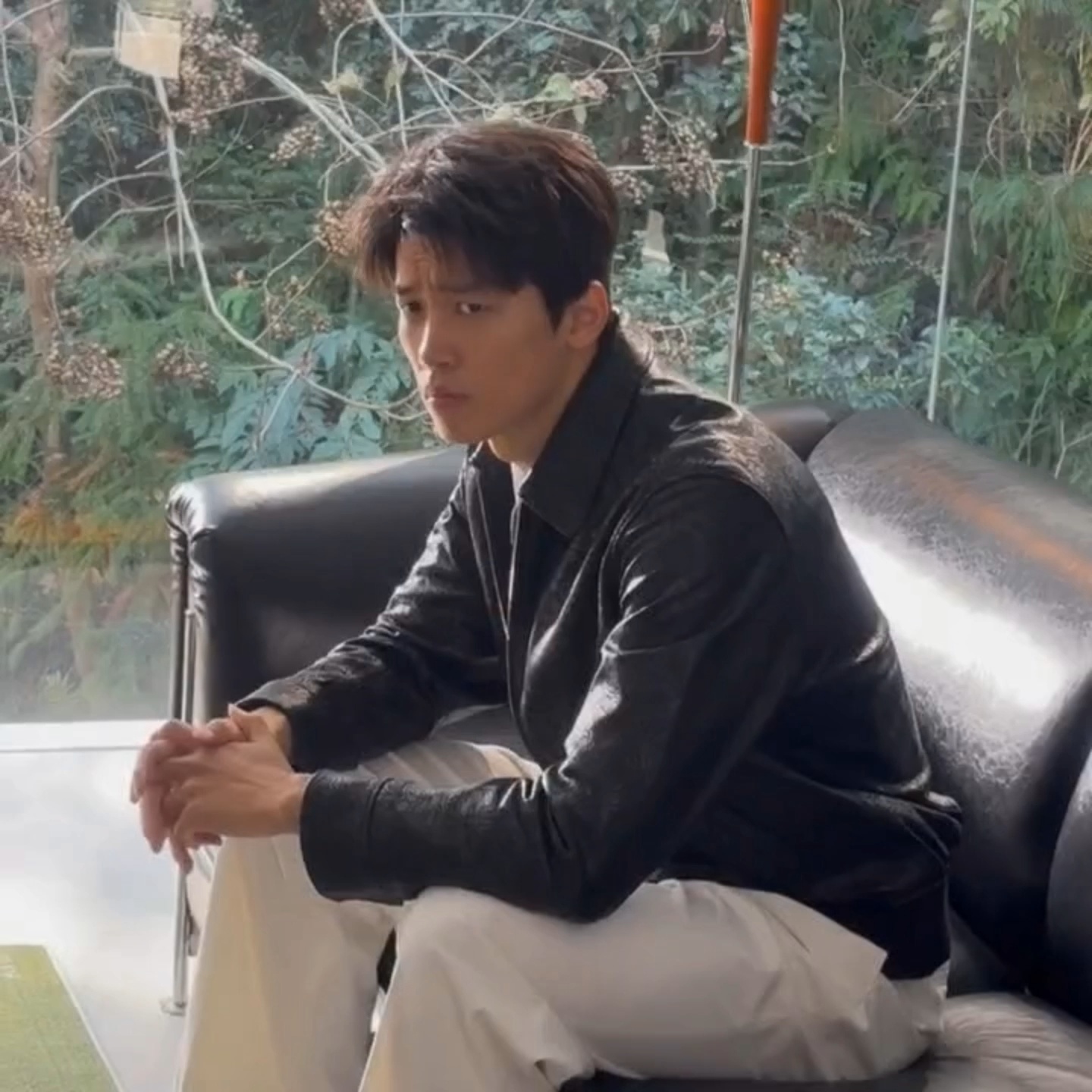 18.0 『9469』抿嘴天下第一，皱眉天下第二🥳✌🏻😾 