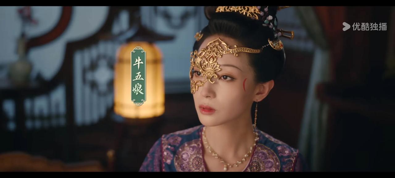 蜀锦人家，其中锦王旁边的锦色，也是当时人们的一种收藏品吧。
仔细看生活，无处不收