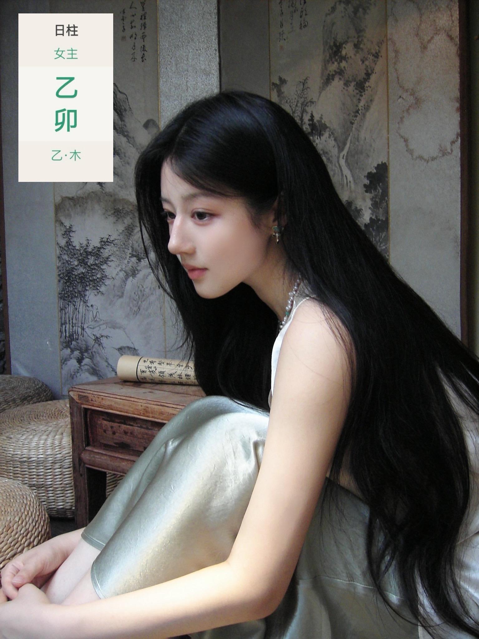 乙木这辈子就一个优点：难杀  不仅难杀 还会长出新的枝桠和漂亮的花