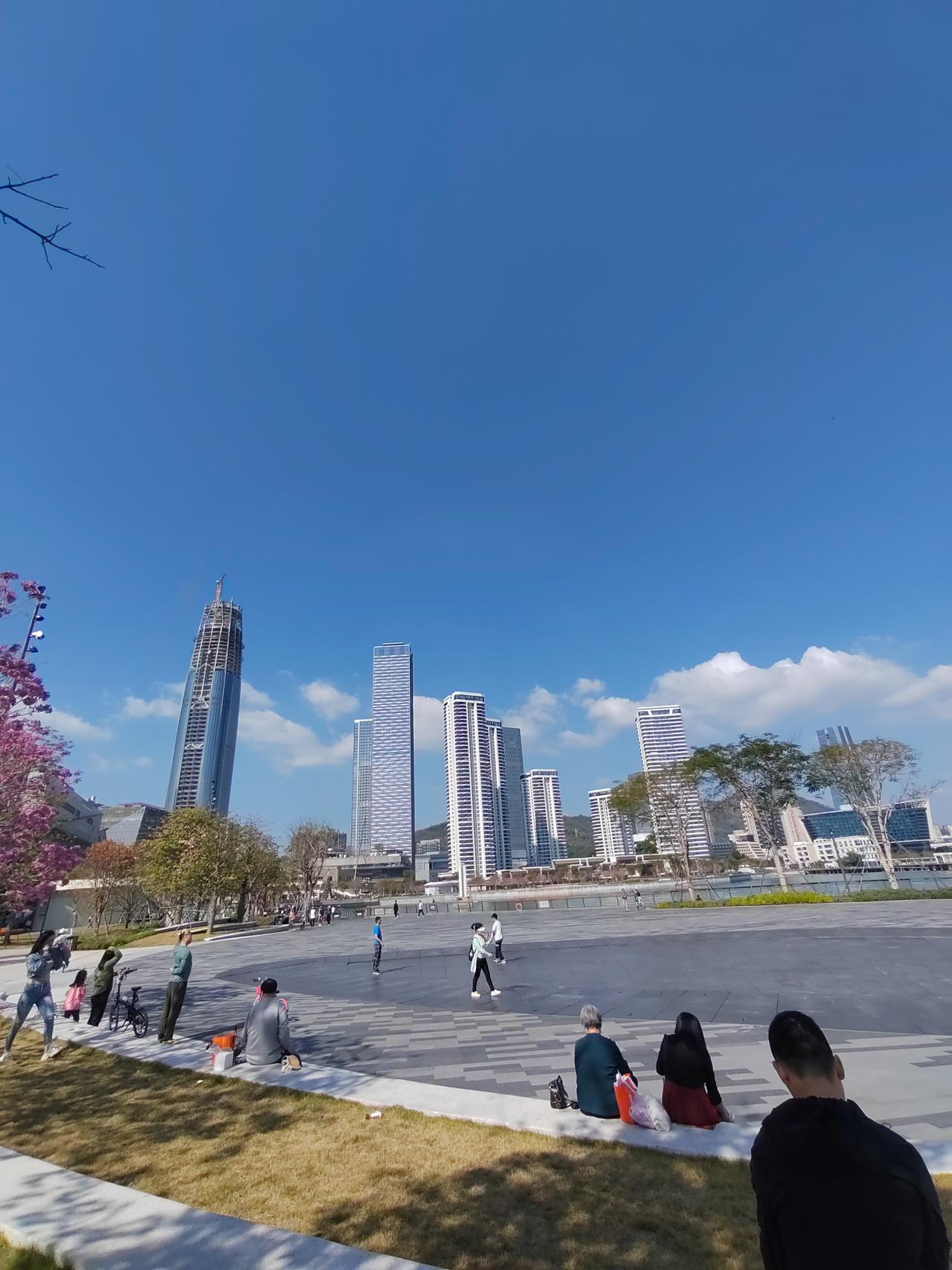 看来也是最后一次来这里了，第1次也是最后一次，人生是很无奈的，你真的很难把控所有