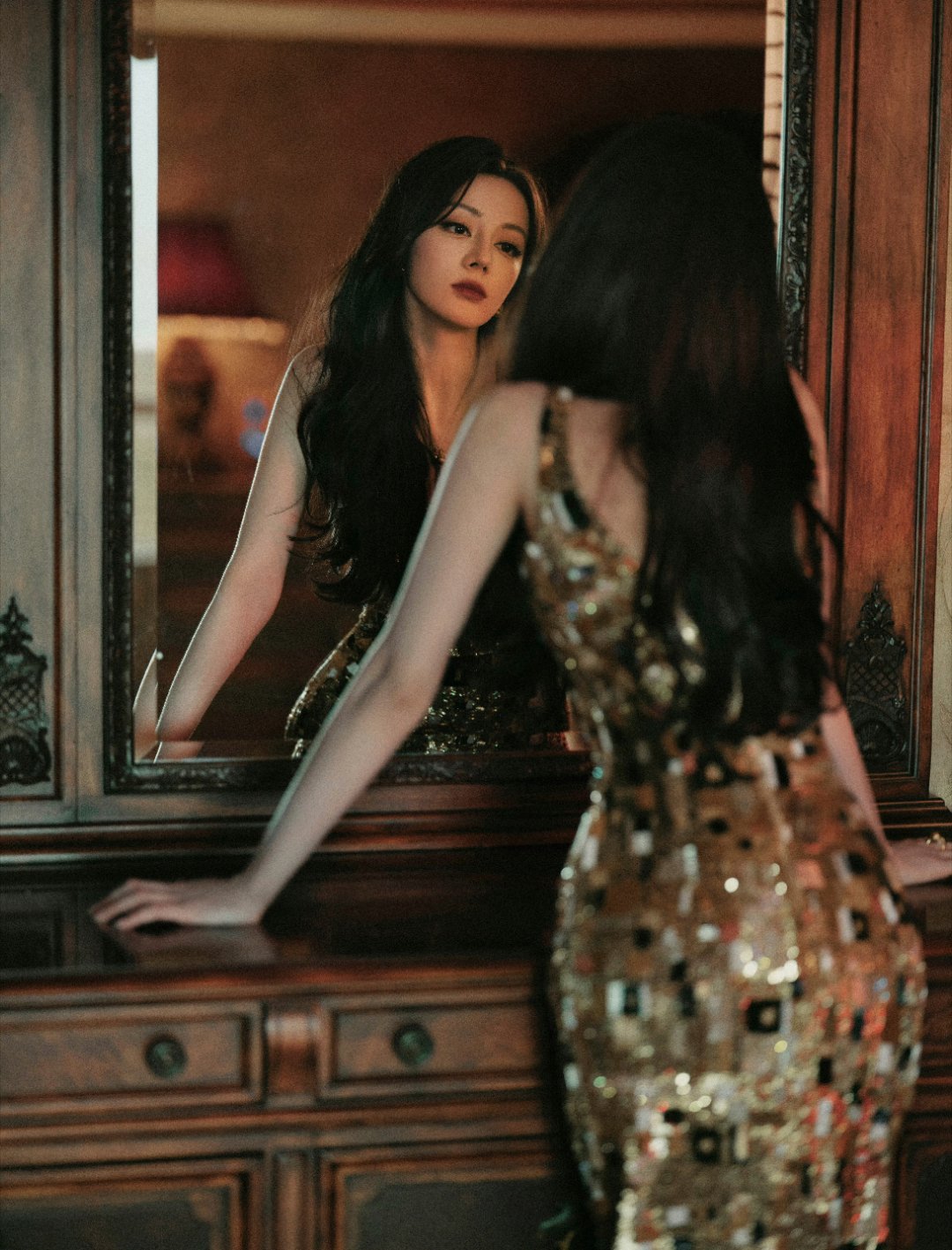 迪丽热巴[超话]迪丽热巴益起来 dlrb每日一善传承中华美德，培养民族精神，是全