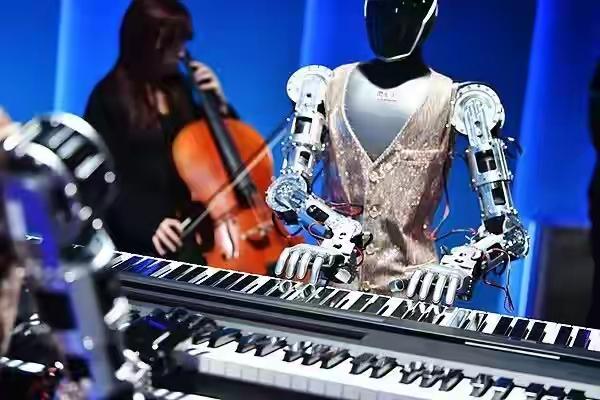 完整榜单
穿衣服的机器人参加半马被观众辣评

这听起来像是一则荒诞的新闻，但这场