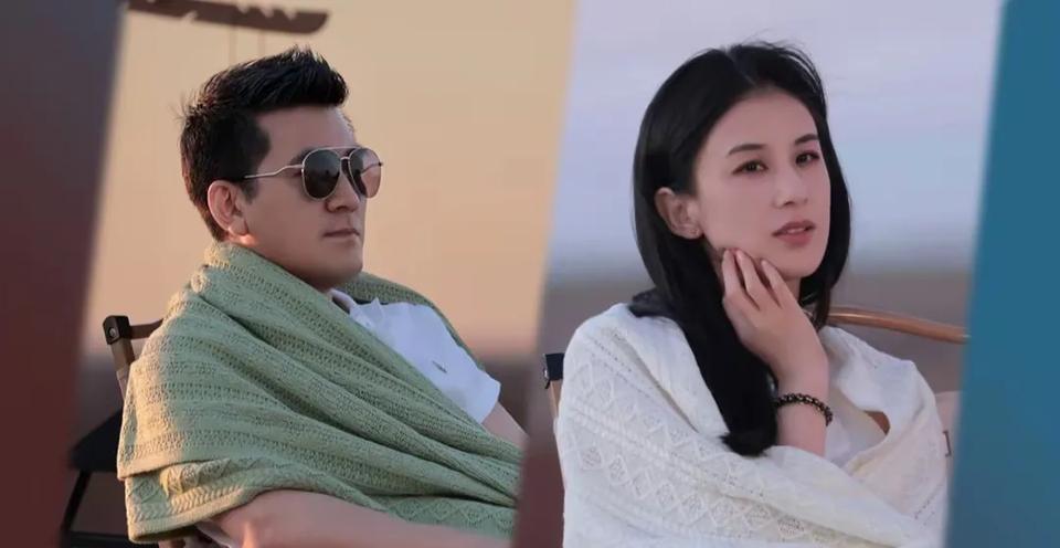宝子们，黄圣依简直太飒啦！离婚5个月的42岁黄圣依拒绝沉默，火力全开，真的给女星