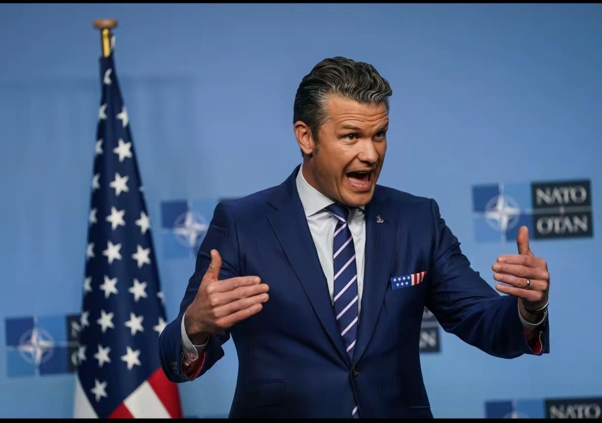 美国国防部长​​​赫格塞斯下手挺狠的，最近除了要求美国陆军参谋长兰迪·乔治将军辞