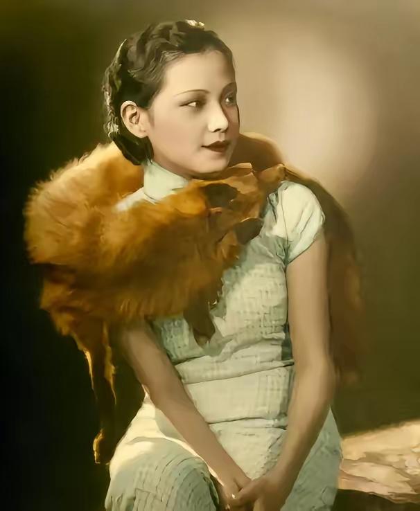 说起来真是让人心里堵得慌。于立群这一辈子，到头来才发现自己活在用谎言编织的梦里。