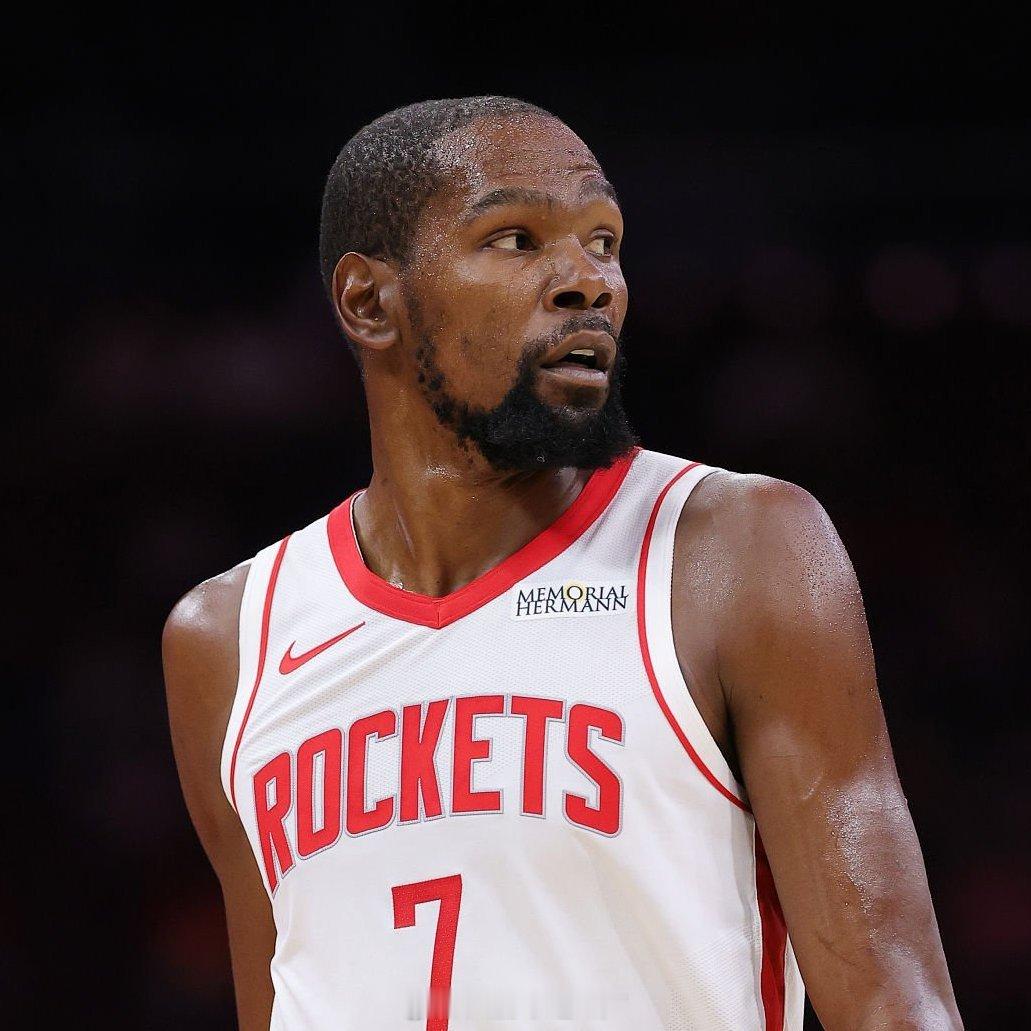 杜兰特表示他“打算”在休斯顿火箭队退役：“这就是我们的意图。我知道，关于太阳队，