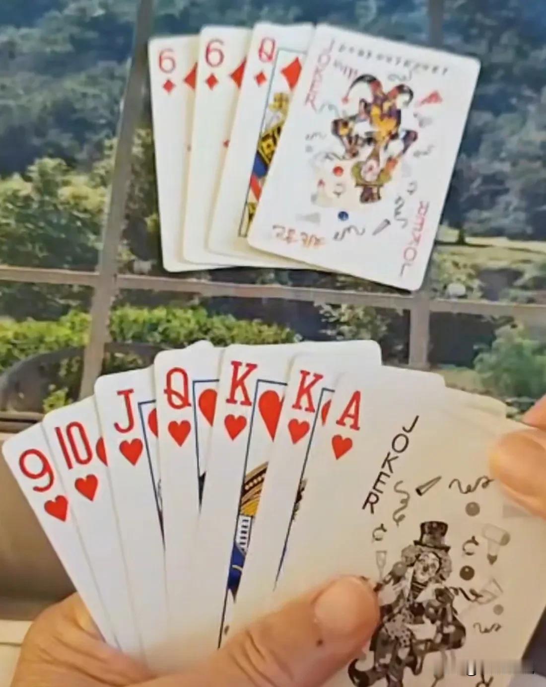 欢乐斗地主巧解残局。
规则有连有带，最多3带1，也可以3不带。下面先出牌。谁能赢