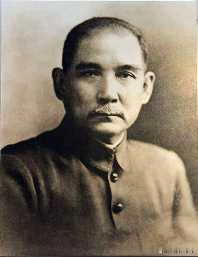 你叫了一百年的"孙中山"，其实他自己从来没签过这三个字