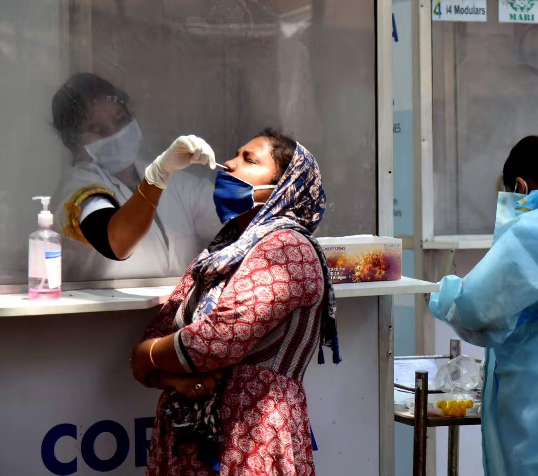 这是一场比核武器更安静，但比子弹更致命的“屠杀”！就在全世界还在盯着美国的政治闹