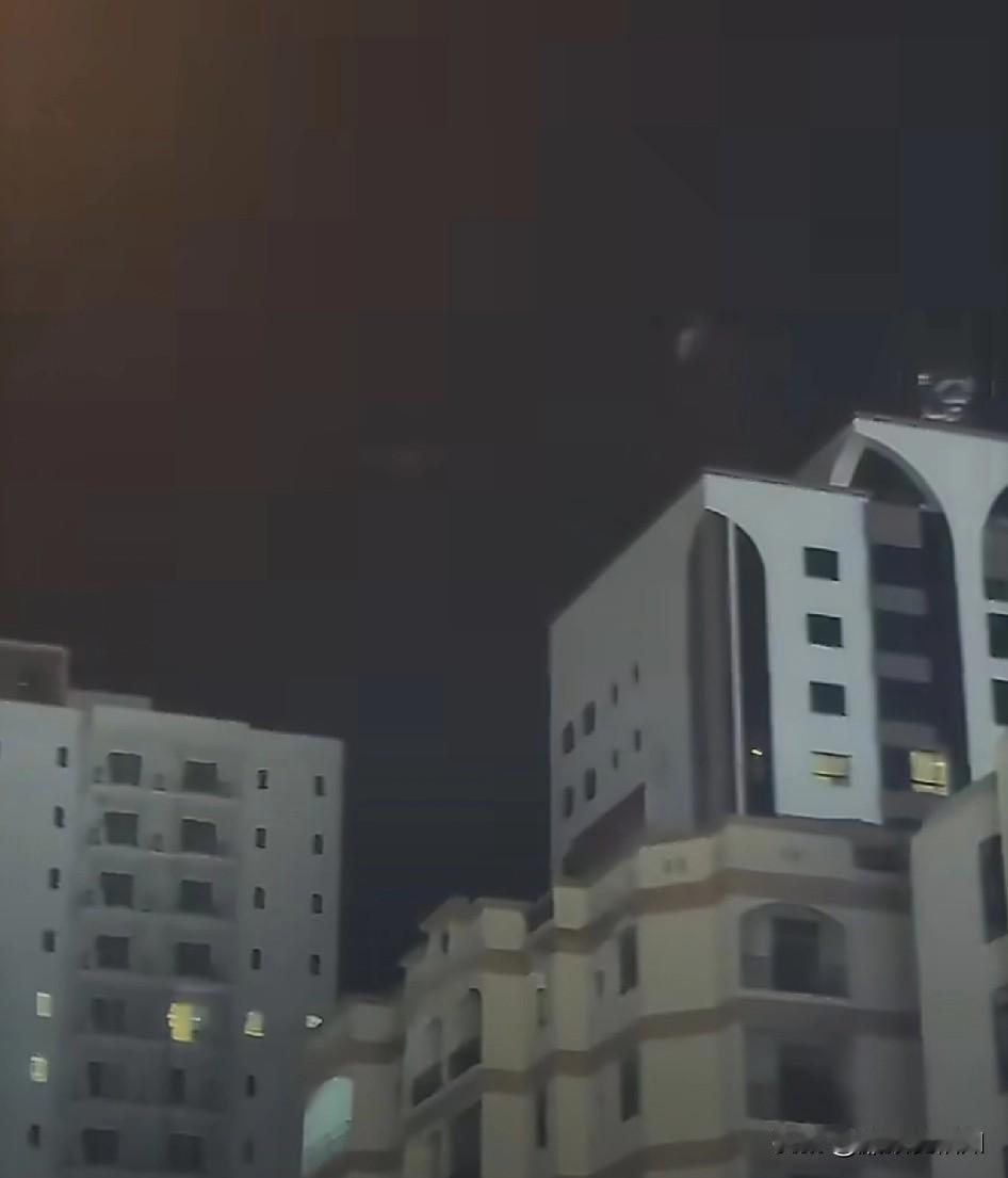 真的没有想到中东打仗变成“烧钱”比赛，10拦1都拦不住，这账算下来太不划算！不得