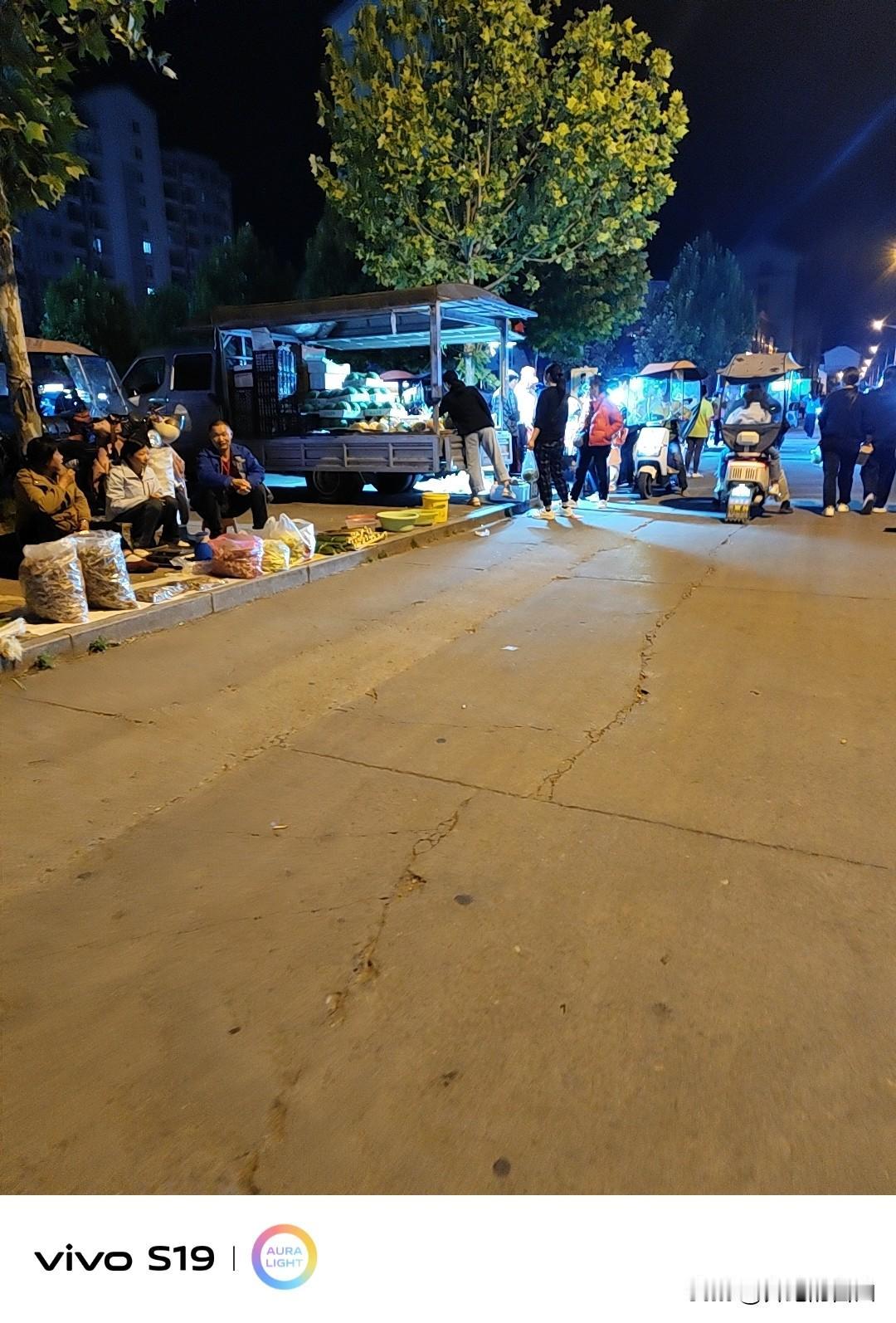 心情不美丽，不开心，一点也不开心[捂脸][捂脸][捂脸]都不知道怎么做了