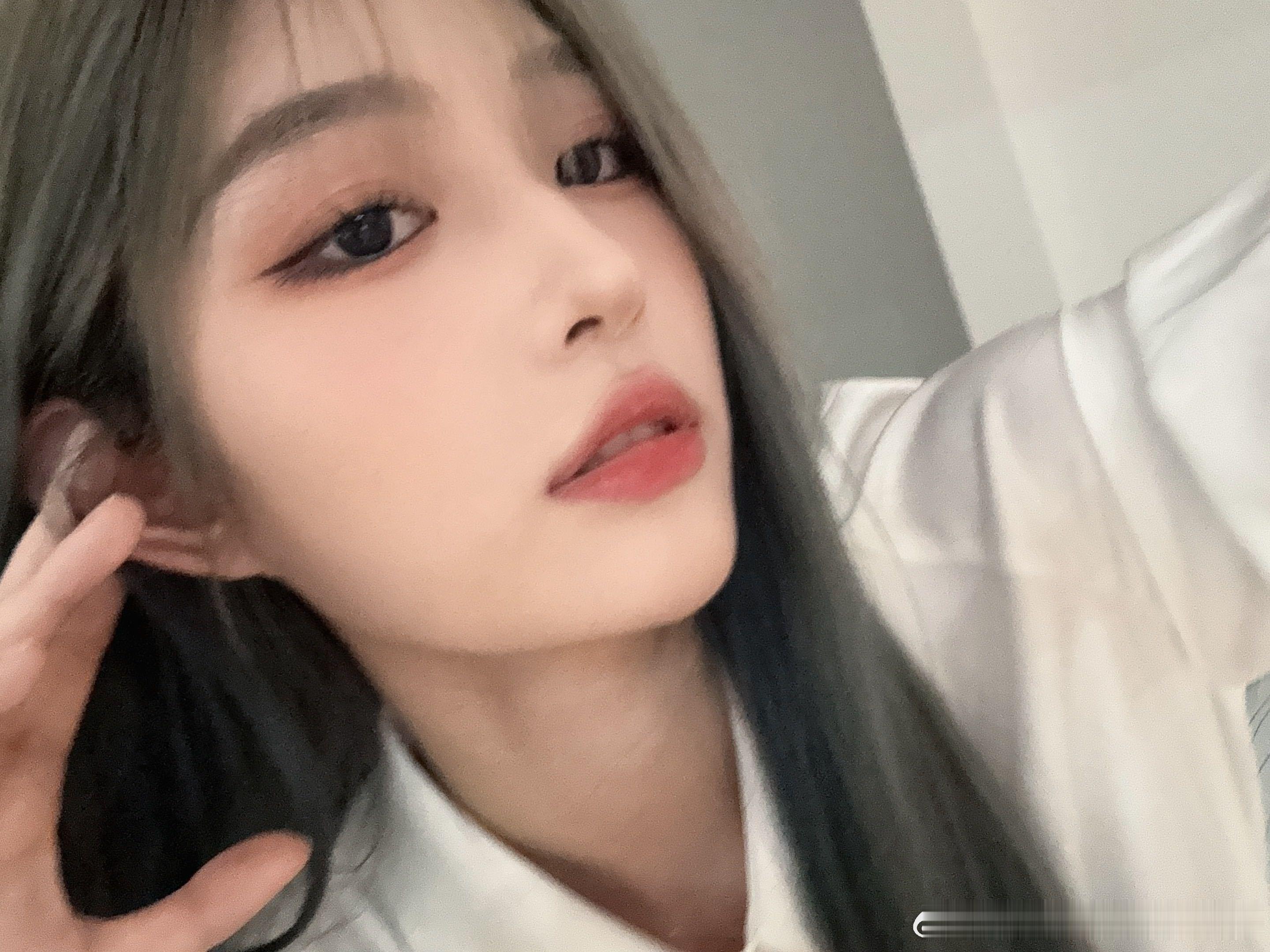 一个优雅的挑水人盛世美颜王奕王奕0606奕路繁花启新程  🌹王奕𝑾𝑨𝑵?