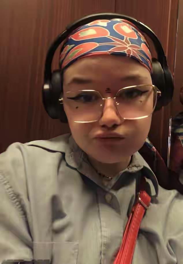 法国19岁女孩自sha未遂昏迷3周，却在梦里过了7年，体验了结婚生子哺育3娃，醒