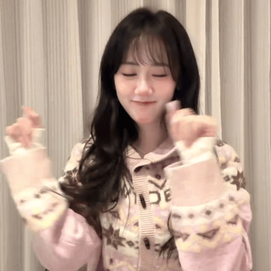 谁顶住甜妹袁冰妍 撒娇，萌得人家心痒痒哒！