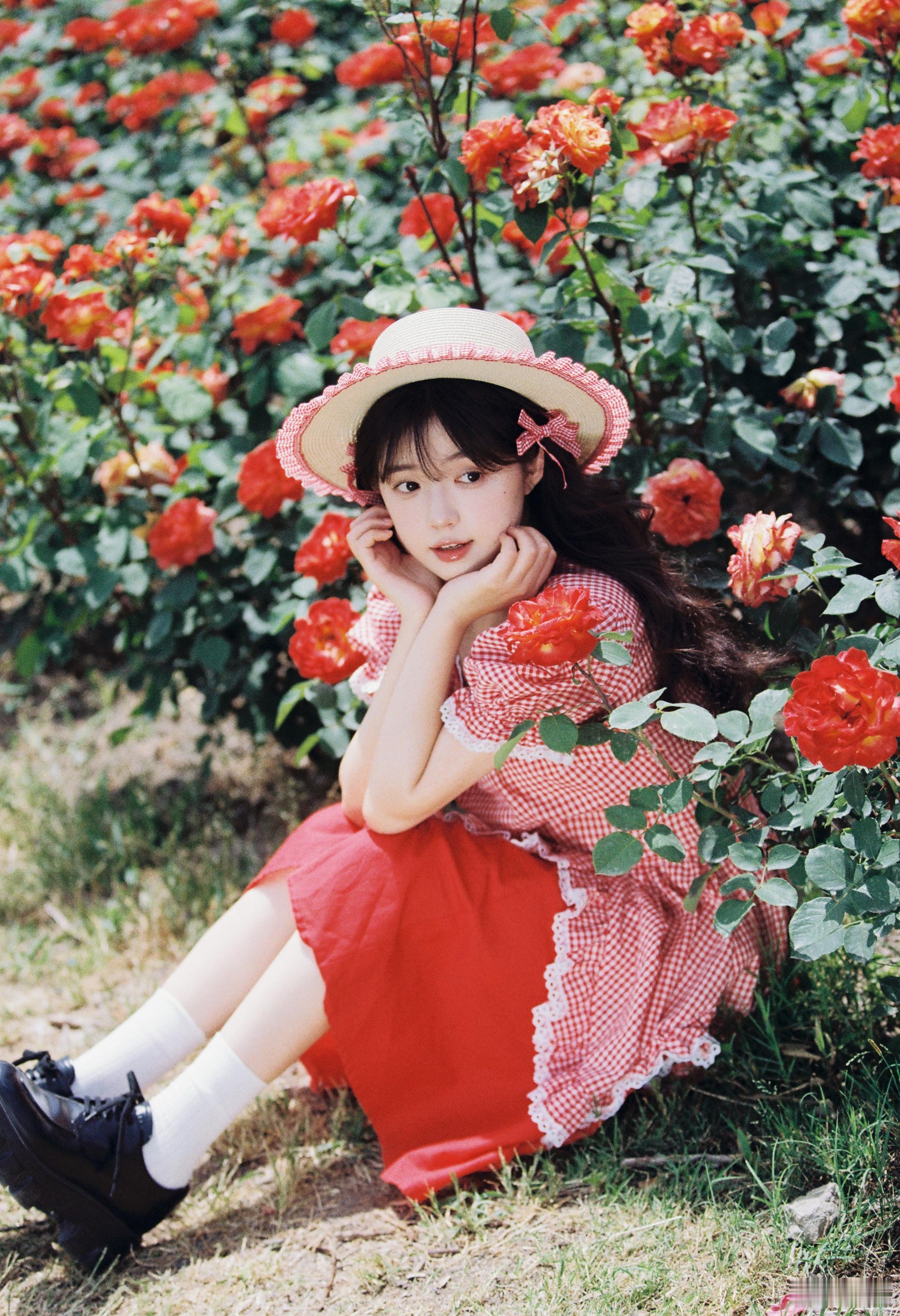 上海约拍[超话] 胶片是时间的礼物胶片写真 ​​​