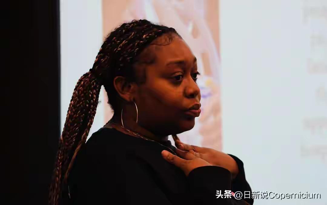 40州禁令成空文，美国黑人孕妇狱中血染囚服产子，人道何在？
 
美国40个州“禁