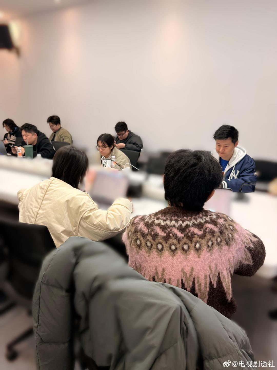 芒果回应设计部来了个天才从创意到成片，AI赋能太香了，以后好作品要井喷啦！ 