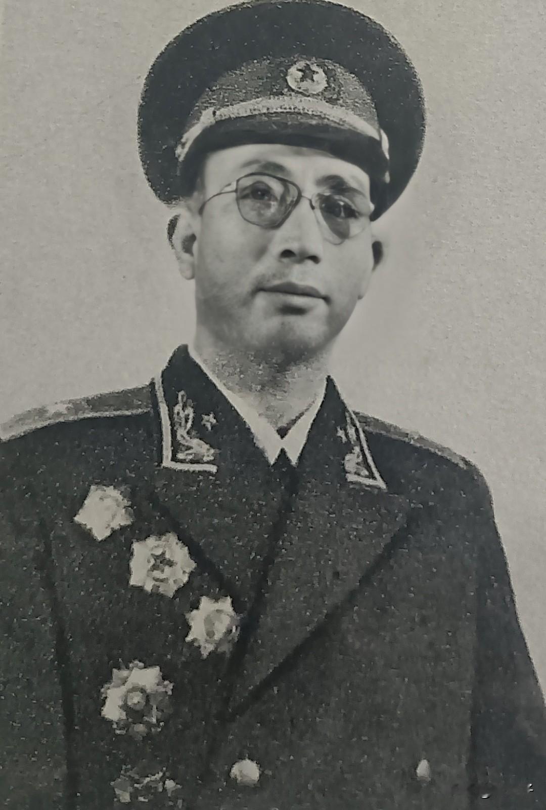 中国人民解放军开国将帅名录之第1458位，漆远渥（1915一2012.10.14