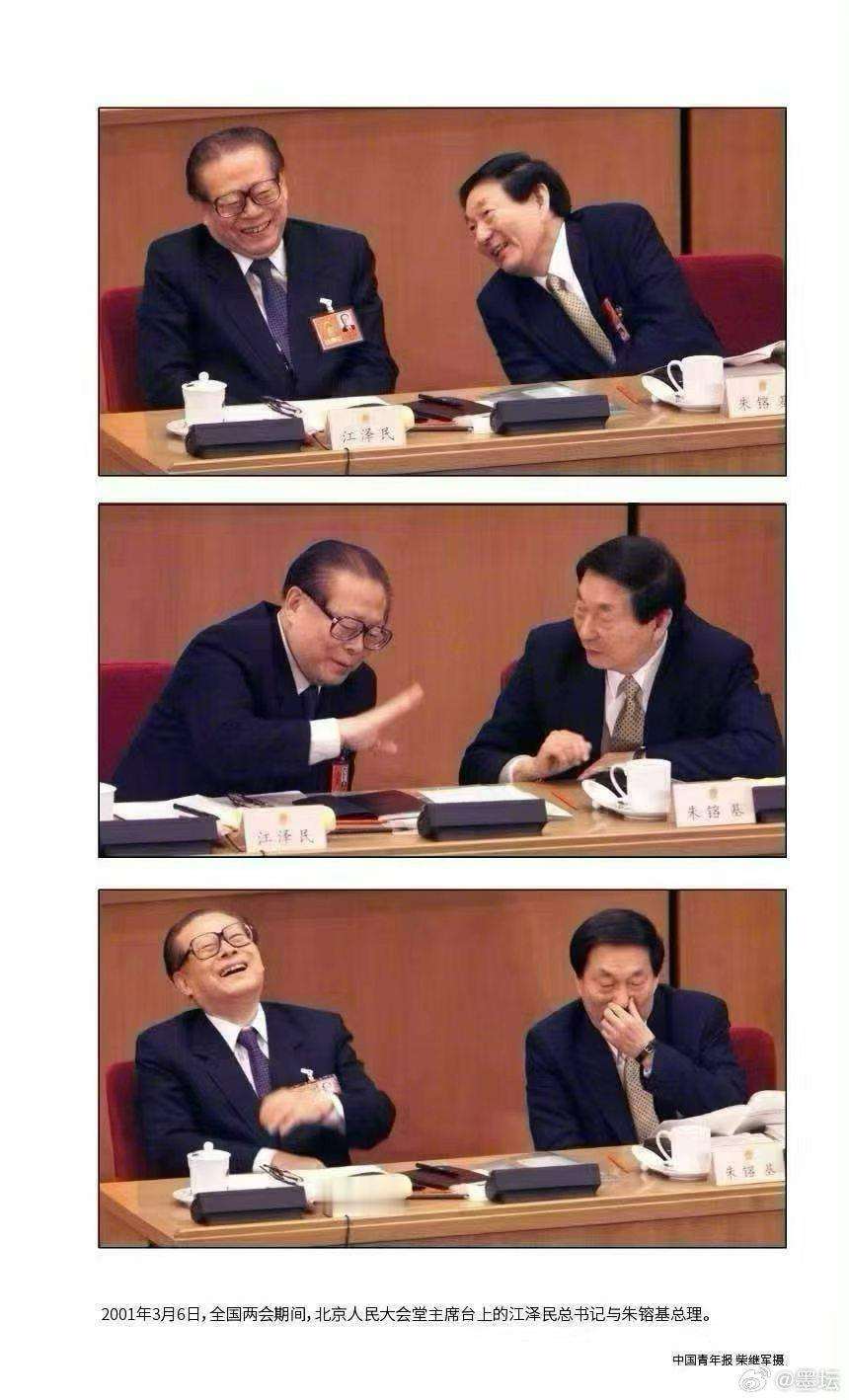 耳听得窗外山河呜咽，万民悲怆！这则消息就像晴天霹雳席卷南北，人民的好总理，一路走