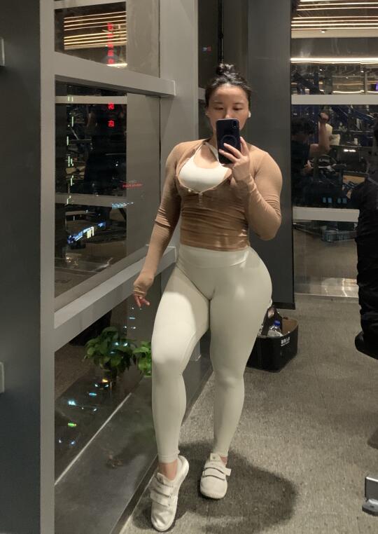 撸铁铁铁铁铁铁铁铁铁
