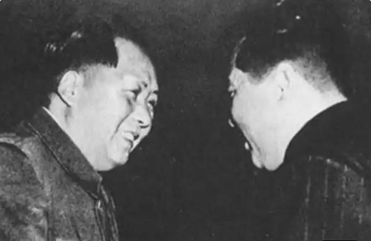 1958年2月，金日成一封急电递到北京，直截了当提出：志愿军，该撤出朝鲜了。毛主