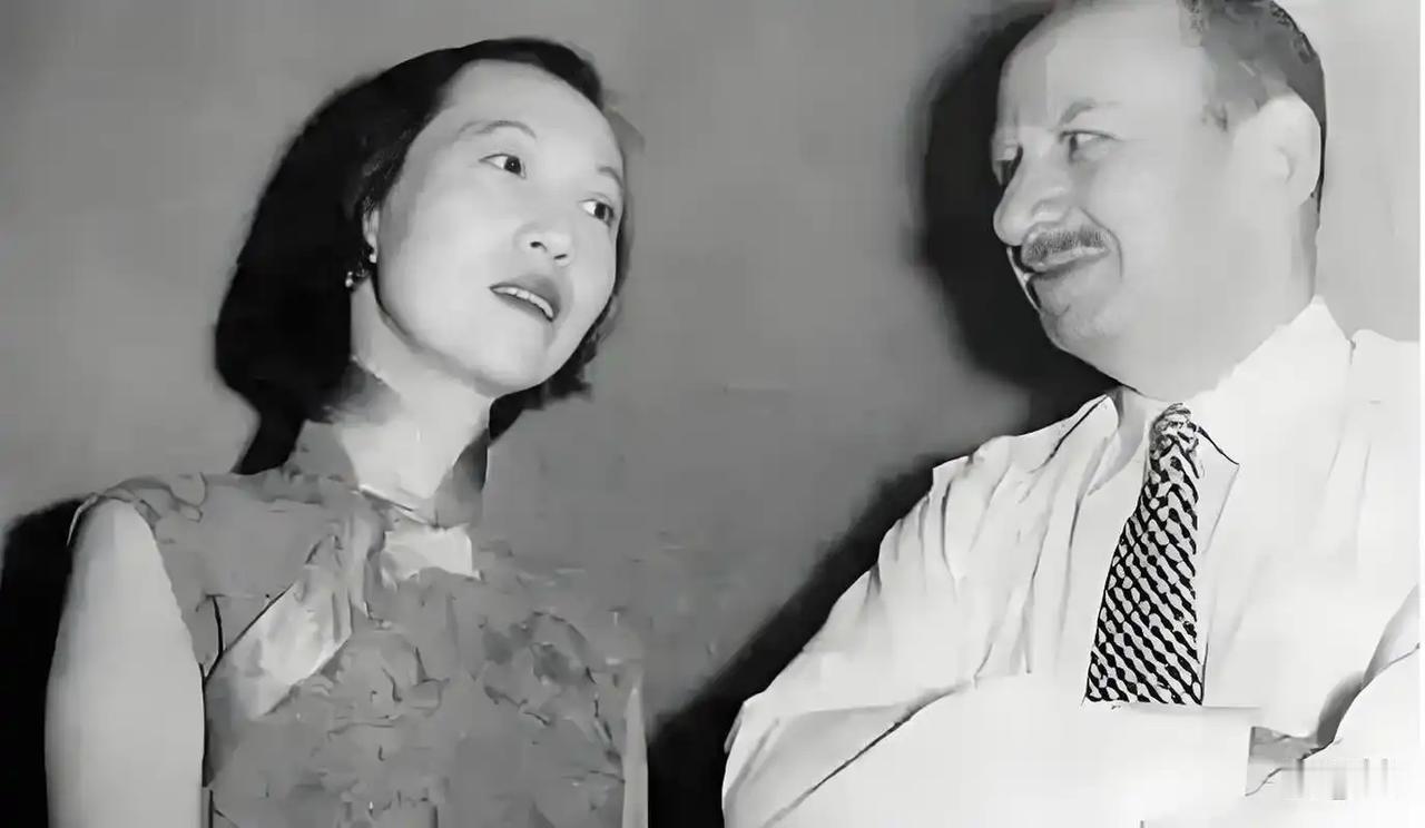 他还旧债，替他养外宅，情敌怀孕，还要出钱处理，最后换来一句滚开。
这不是小说，这