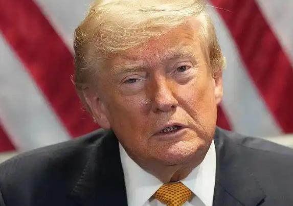 违背特朗普对华表态 谷立言被批把自己当“太上皇”
 
美国在台协会（AIT）台北