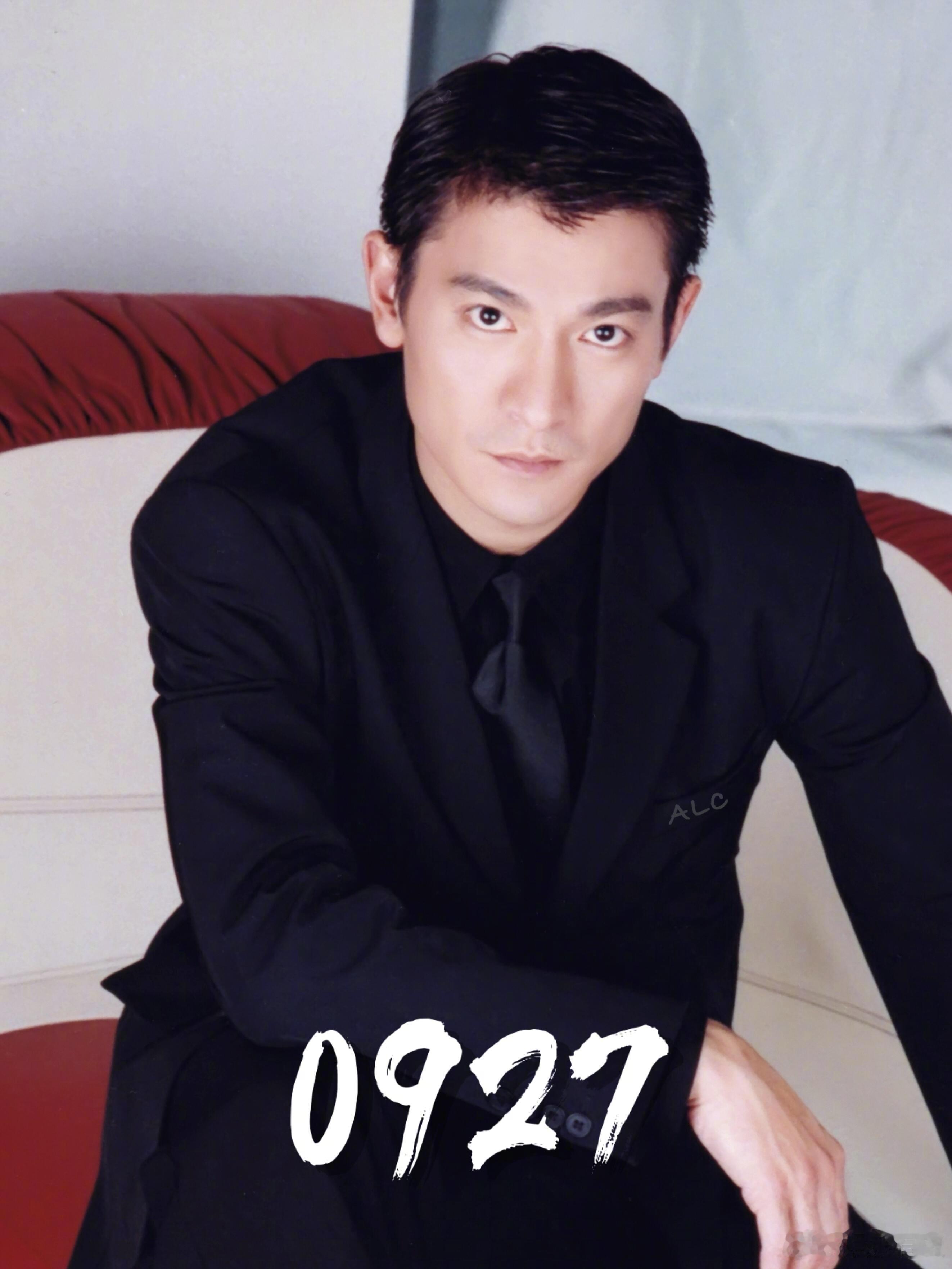 娱乐圈帅哥中天秤座的含金量  谁懂啊！娱乐圈天秤座简直是被颜值之神偏爱的存在～ 