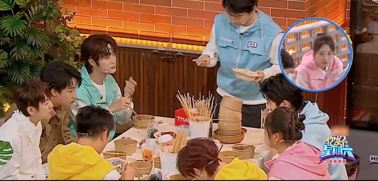 刘昊然给董子健煮水饺庆生刘昊然给董子健煮水饺庆生，还买了蛋糕🎂，这友情也太让人