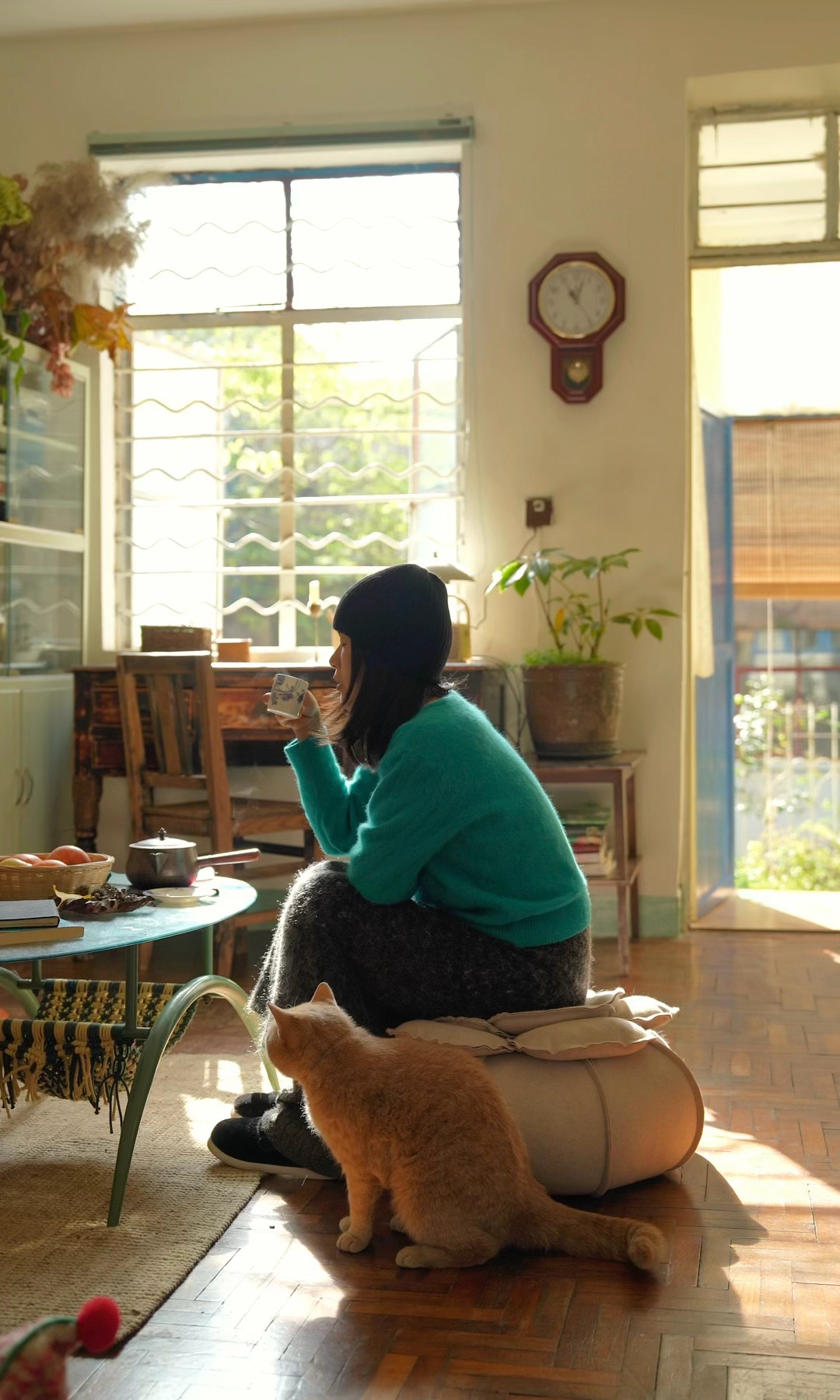 住在老房子的冬日早晨。感觉自己成了时光富人。 