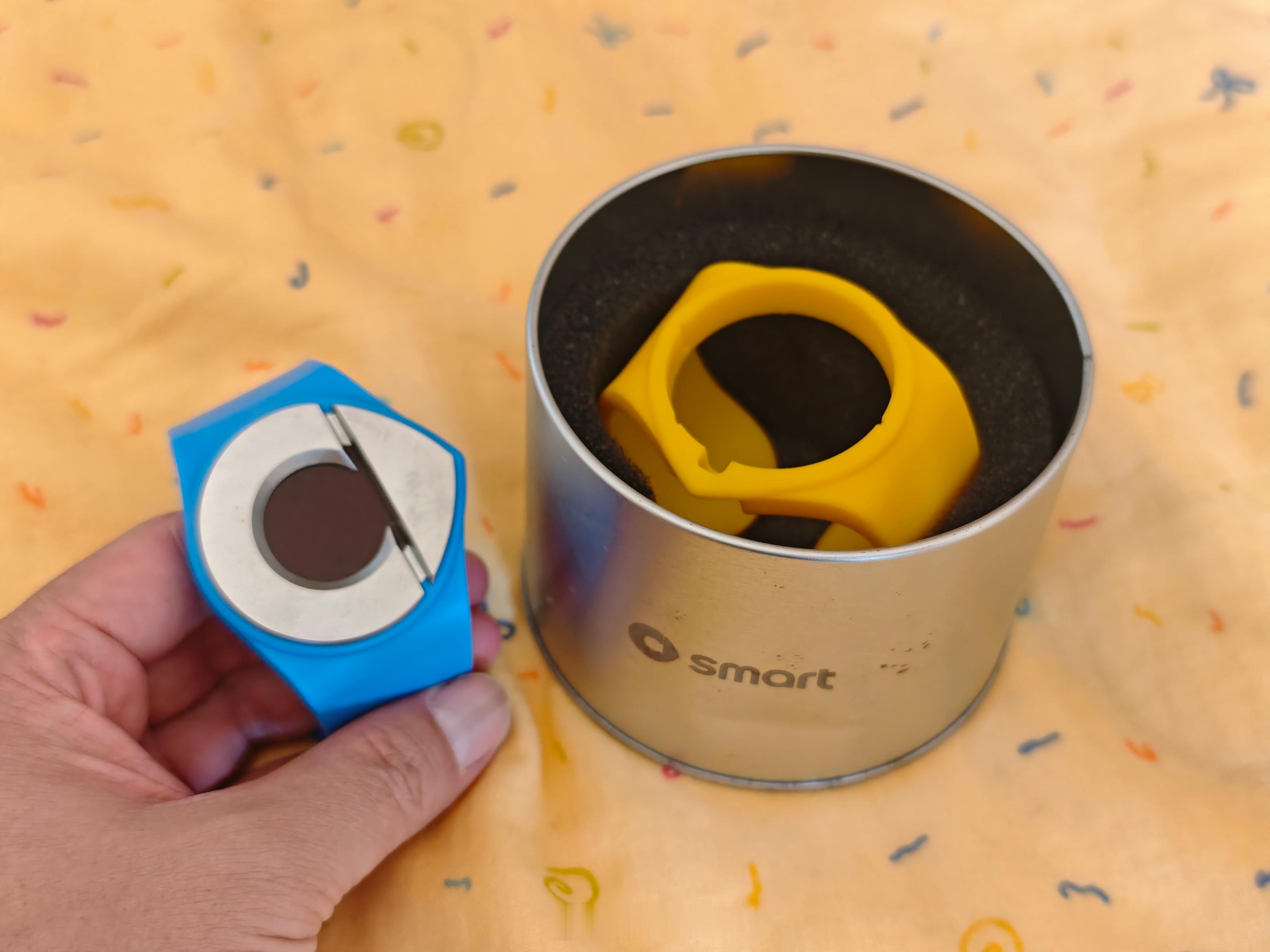 Smart的电子表，路虎钥匙扣，便携手机云台，保时捷挂绳，特斯拉徽章，奔驰签字笔