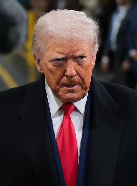 又来了！特朗普的“关税大棒”这次砸向韩国。

1月26日，美国总统特朗普在社交媒