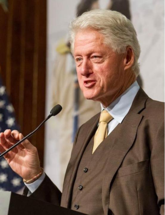 美国前总统克林顿曾公开喊话：“如果中国成为新的世界领导者，希望那一天中国能对美国