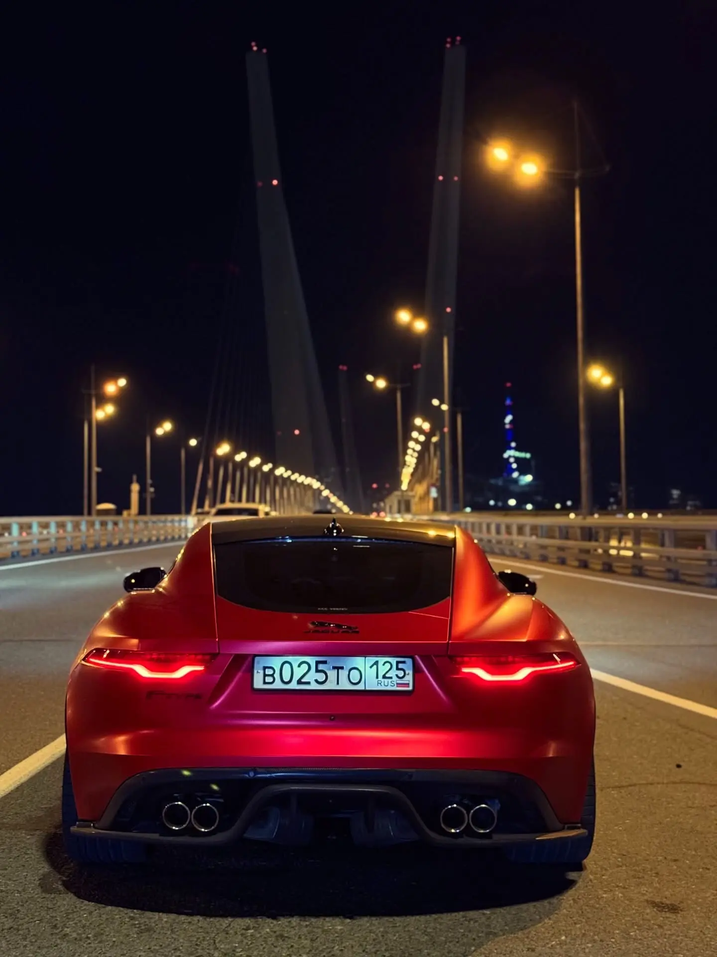 Red Jaguar Ftype.